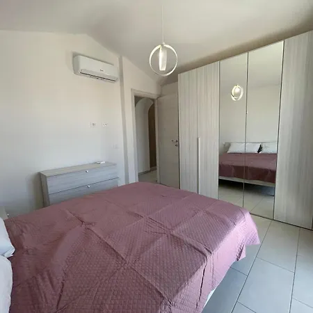 Trilocale Con Due Bagni B7 * Olbia